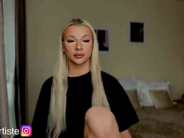 NikandJane Live Webcam on BongaCams