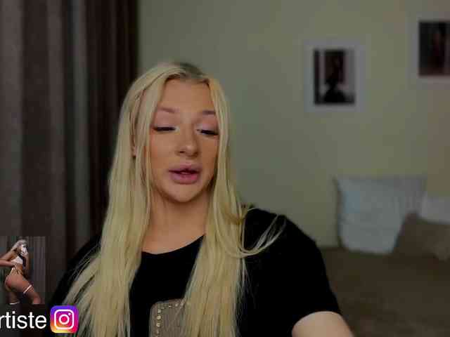 NikandJane Live Webcam on BongaCams