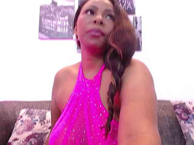 Bigbootymia webcam