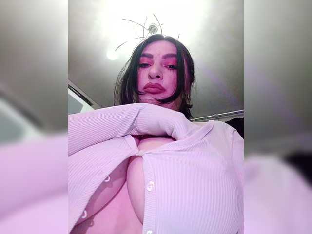  SilviaGrace chat room