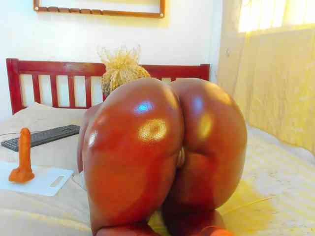 Lilyusk11 webcam
