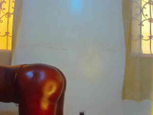 Lilyusk11 webcam