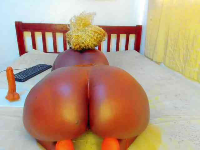 Lilyusk11 webcam