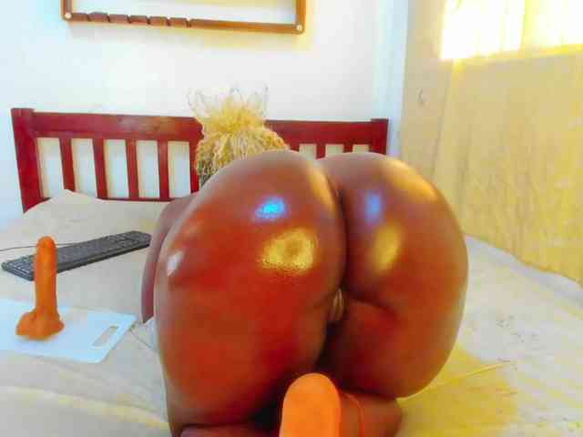 Lilyusk11 webcam