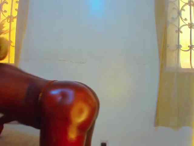 Lilyusk11 webcam