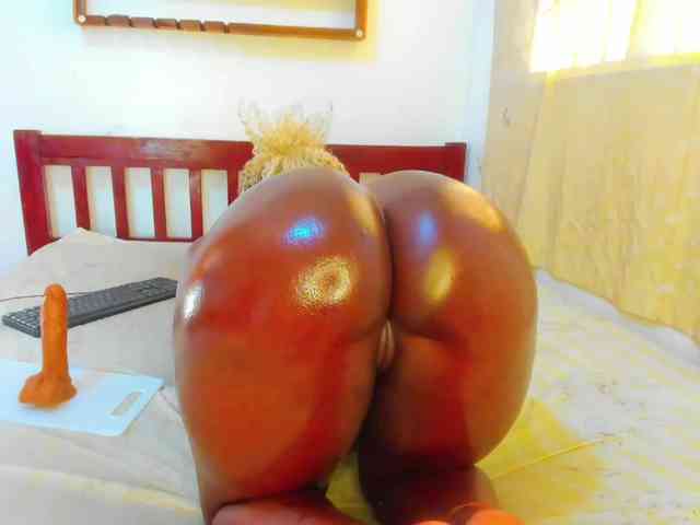 Lilyusk11 webcam