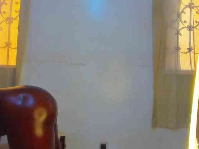 Lilyusk11 webcam