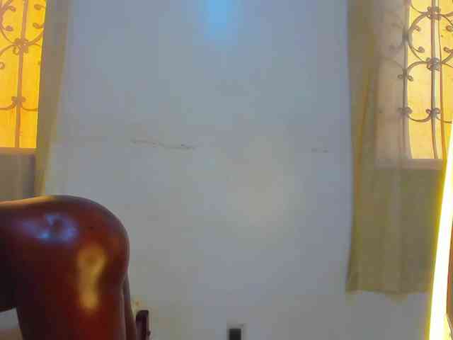 Lilyusk11 webcam
