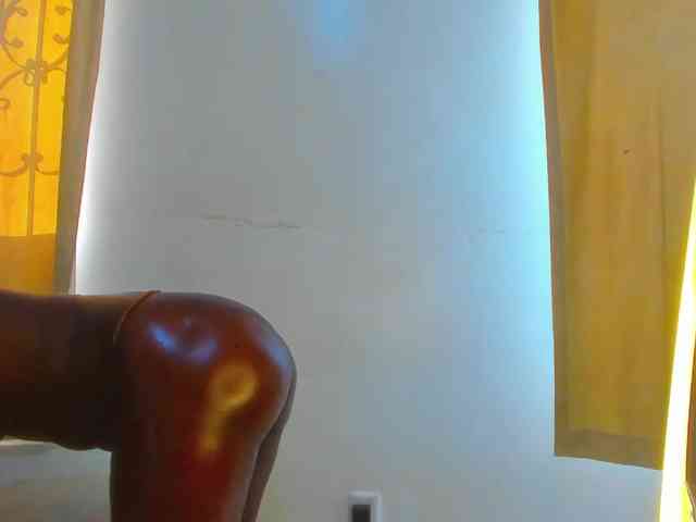 Lilyusk11 webcam