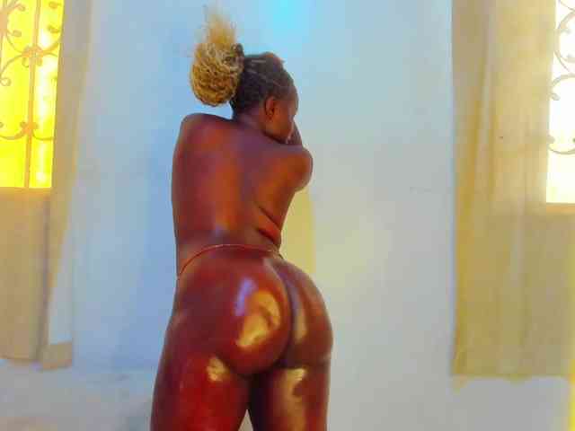 Lilyusk11 webcam