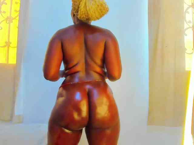 Lilyusk11 webcam