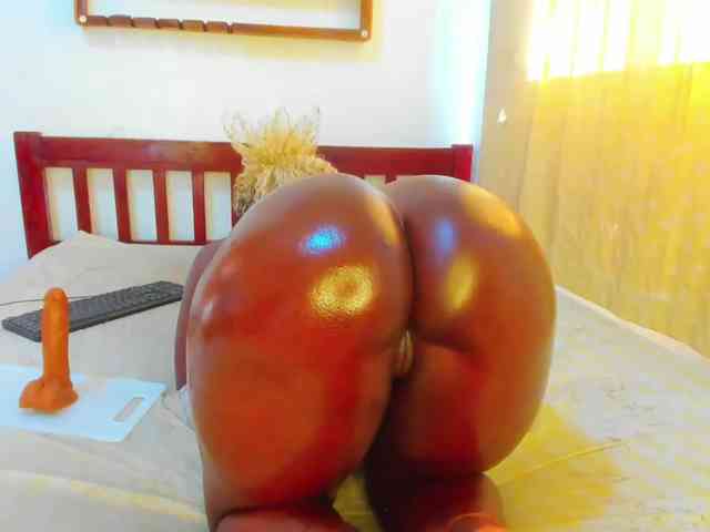 Lilyusk11 webcam