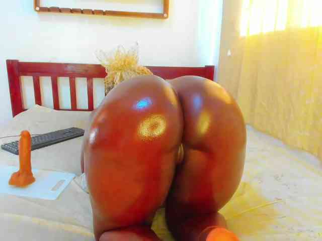 Lilyusk11 webcam