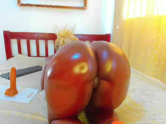 Lilyusk11 webcam