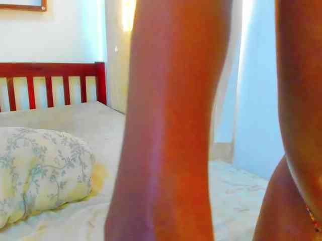 Lilyusk11 webcam