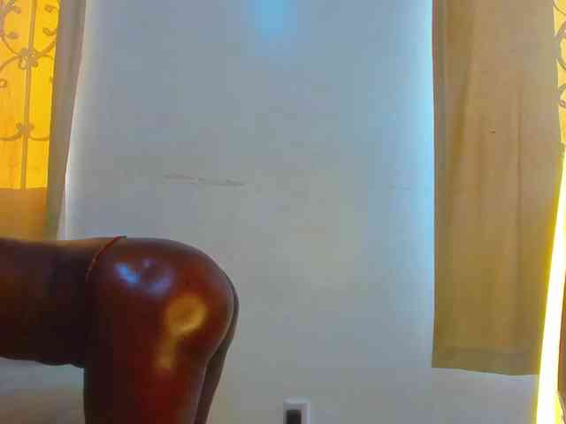 Lilyusk11 webcam