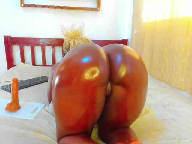 Lilyusk11 webcam