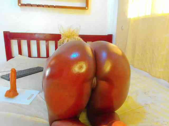 Lilyusk11 webcam