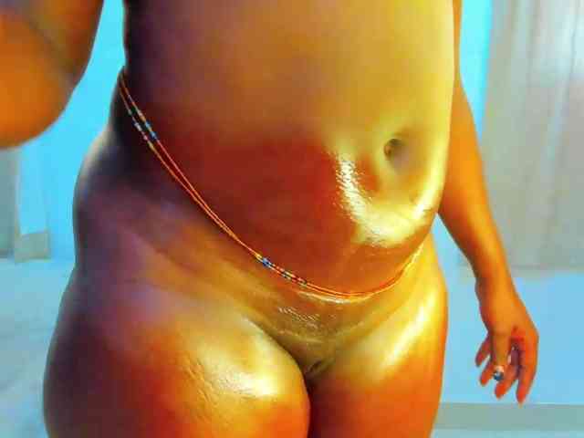 Lilyusk11 webcam