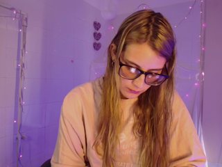 Isabela-Ross Porn Show