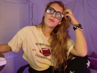 Isabela-Ross Porn Show