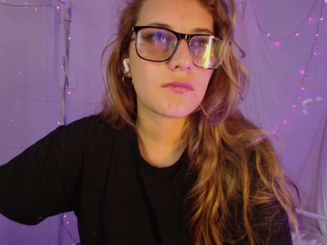 Isabela-Ross from BongaCams is Freechat