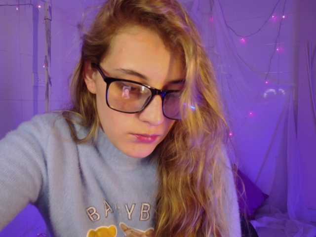 Preview of isabela-ross