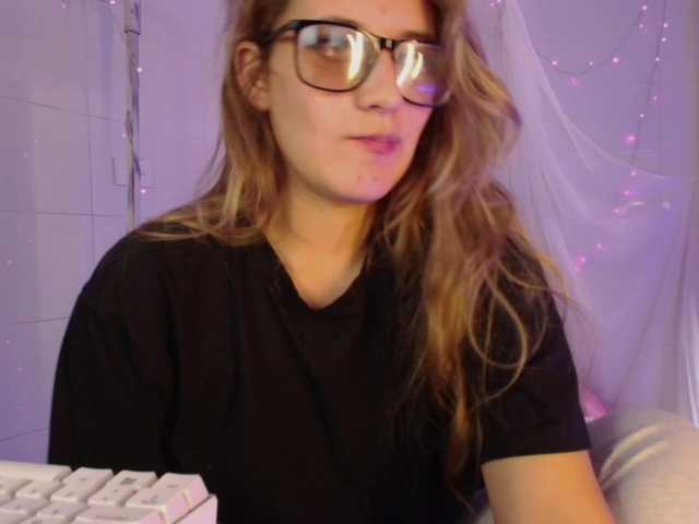 Preview of isabela-ross