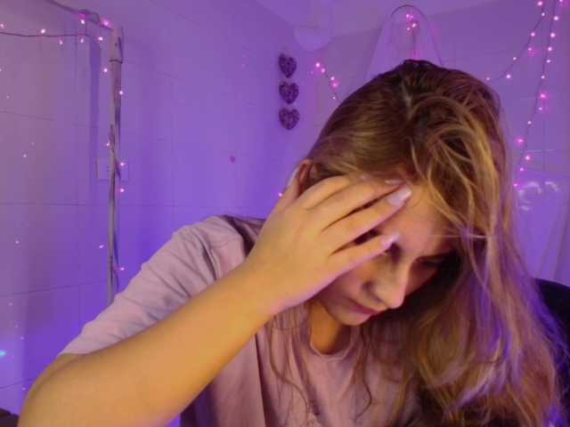 Isabela-Ross's BongaCams show and profile