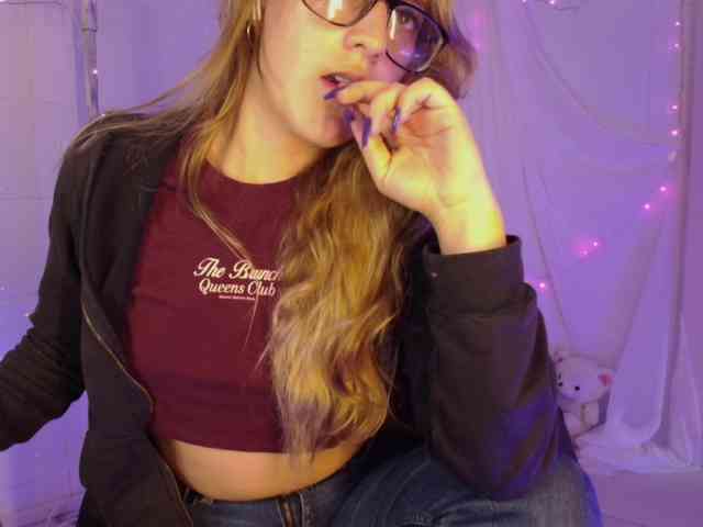 Isabela-Ross webcam