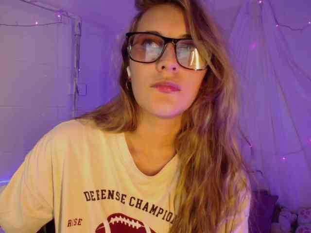 Isabela-Ross webcam