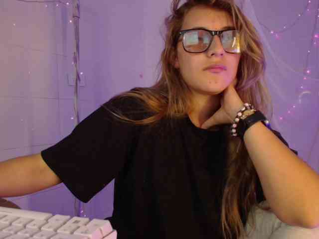 Isabela-Ross webcam