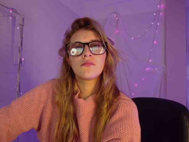 Isabela-Ross Isabela-Ross