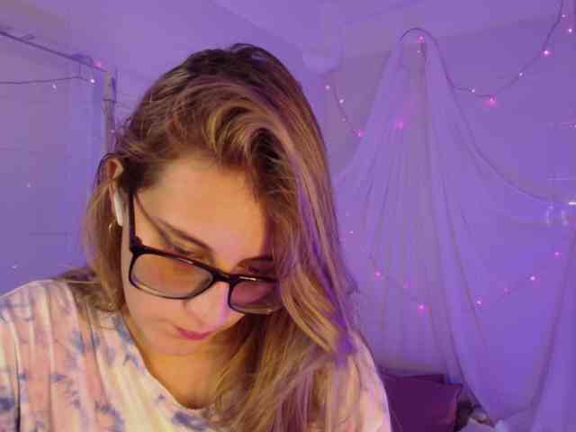 Isabela-Ross Isabela-Ross