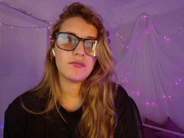 Isabela-Ross Isabela-Ross