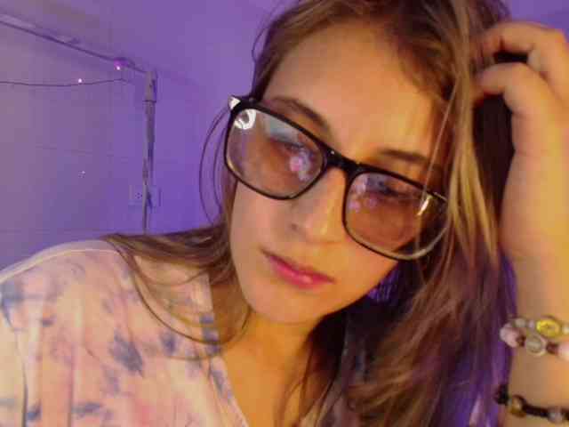 Isabela-Ross Isabela-Ross