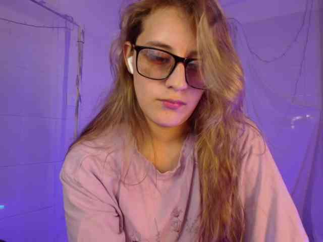 Isabela-Ross webcam