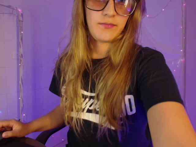 Isabela-Ross webcam