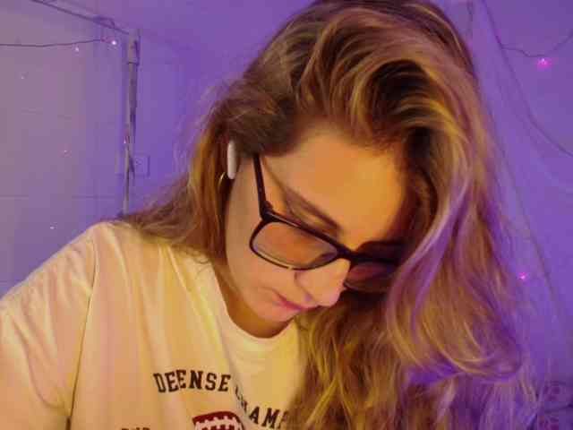 Isabela-Ross Isabela-Ross