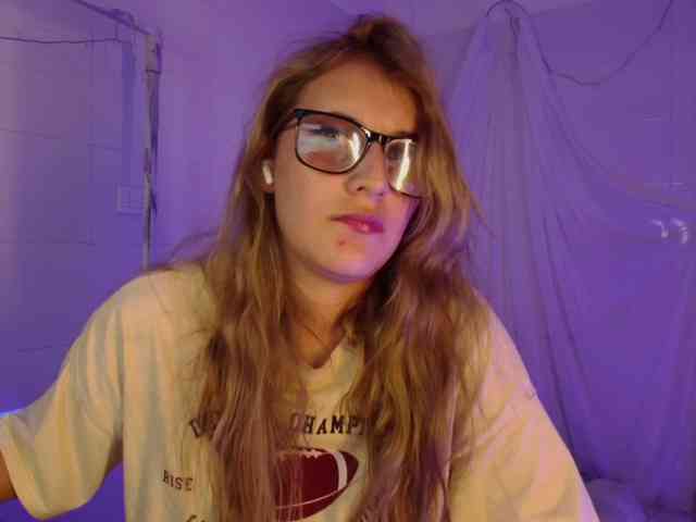 Isabela-Ross Isabela-Ross