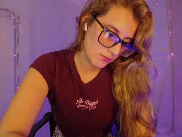 Isabela-Ross webcam