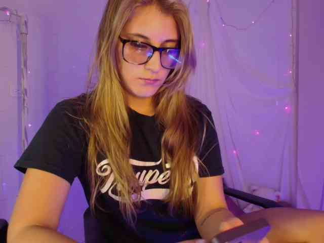 Isabela-Ross webcam