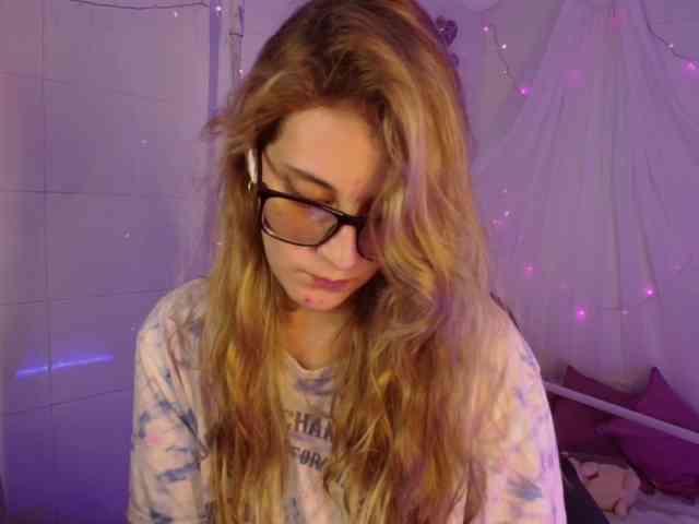 Isabela-Ross Isabela-Ross