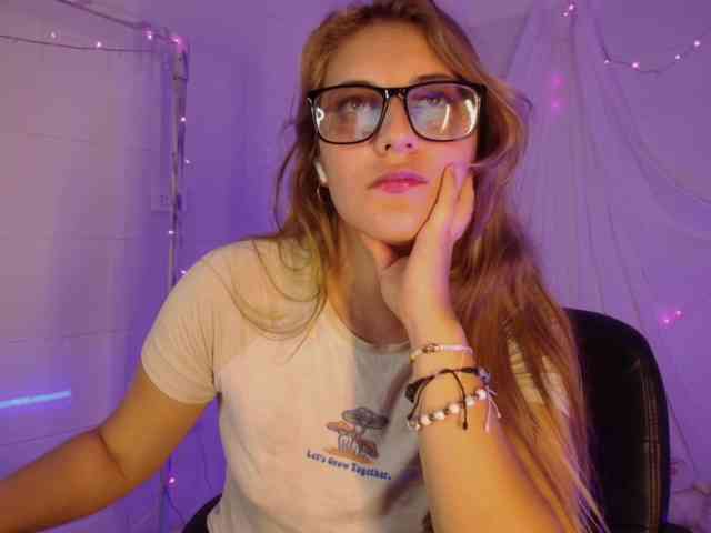 Isabela-Ross Isabela-Ross