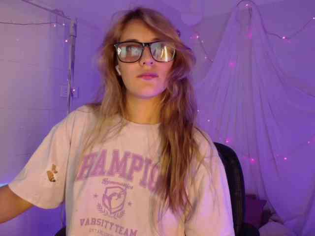 Isabela-Ross Isabela-Ross