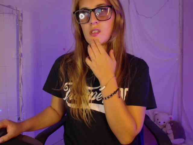 Isabela-Ross webcam