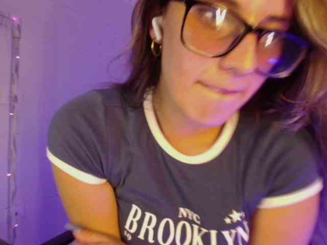 Isabela-Ross webcam