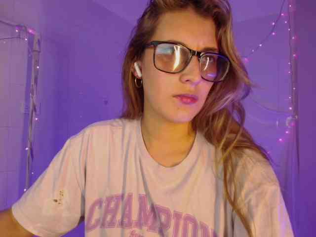 Isabela-Ross webcam