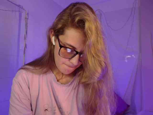 Isabela-Ross Isabela-Ross