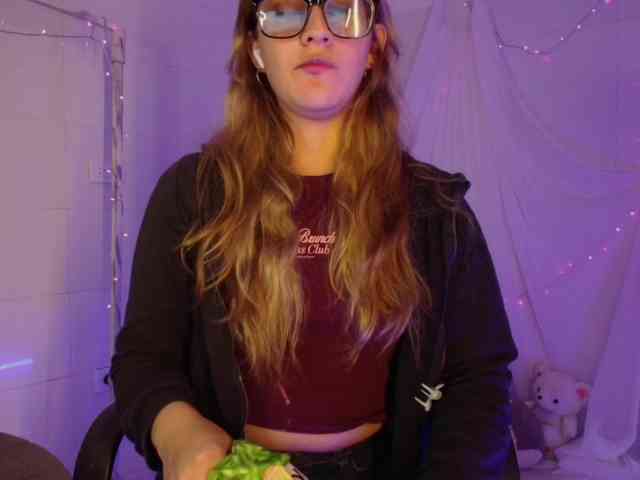 Isabela-Ross webcam